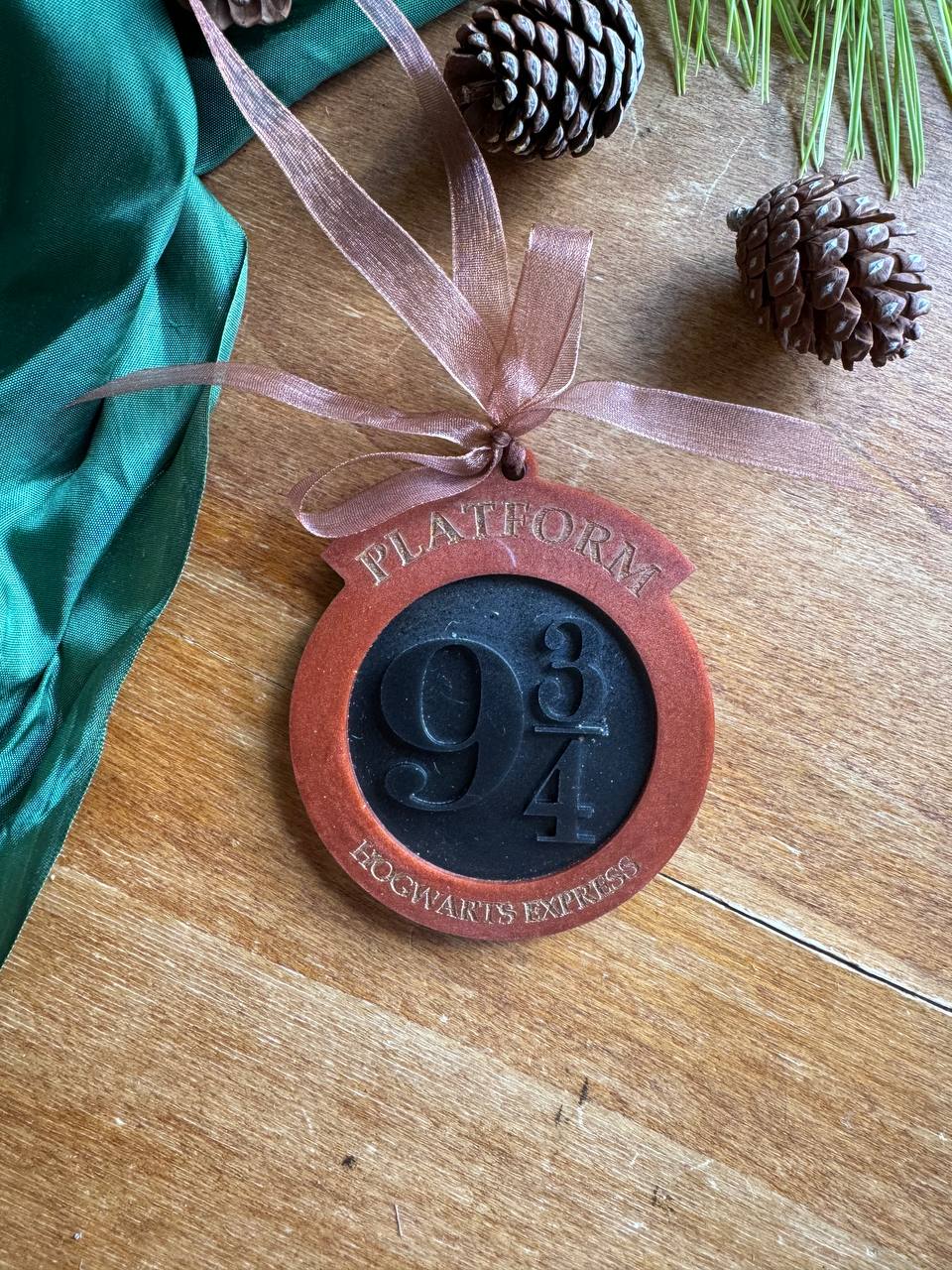 “Platform 9¾” Harry Potter - Decorazione Natalizia in Resina